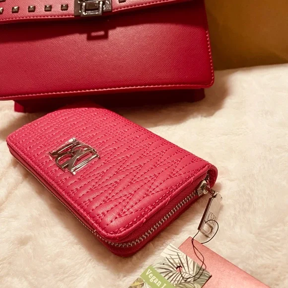 🌸BADGLEY MISCHKA ZIP AROUND NWT BRAIDED QUITTING LONG WALLET - Picture 4 of 4